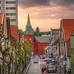 Urban Apartment With Rooftop Stavanger